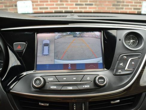 Used 2020 Buick Envision Premium w/ Driver Confidence Package AWD/4WD image 24