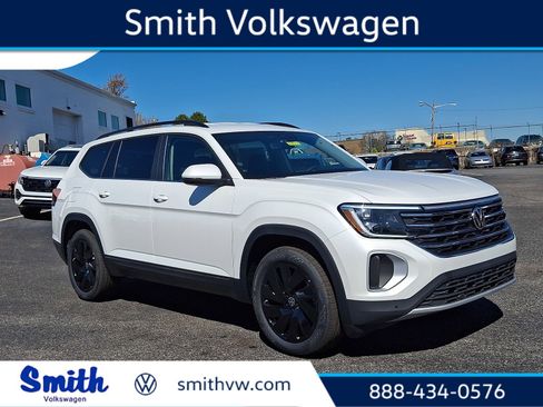 New 2026 Volkswagen Atlas SE AWD/4WD image 1