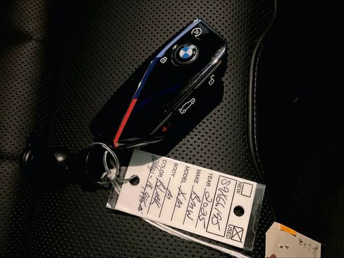 Certified 2025 BMW XM AWD/4WD image 13