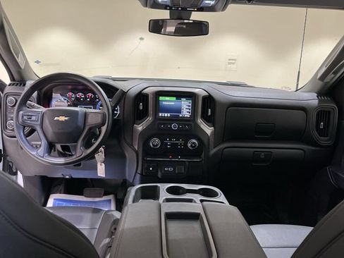 Used 2021 Chevrolet Silverado 2500 W/T w/ WT Convenience Package AWD/4WD image 18