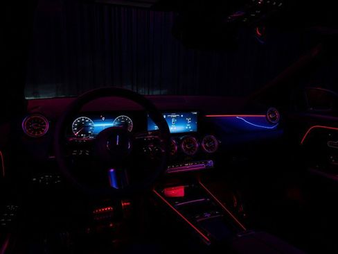 Certified 2025 Mercedes-Benz GLA 250 250 SUV image 27