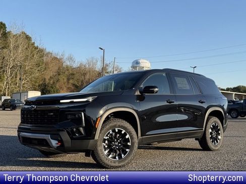 New 2026 Chevrolet Traverse Z71 w/ Enhanced Driving Package image 1