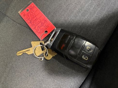 Used 2021 RAM 3500 Tradesman image 36