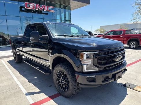 Used 2022 Ford F250 Lariat w/ Lariat Ultimate Package AWD/4WD image 4