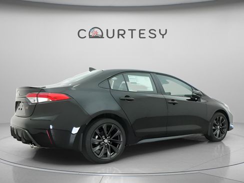 New 2026 Toyota Corolla SE FWD image 17