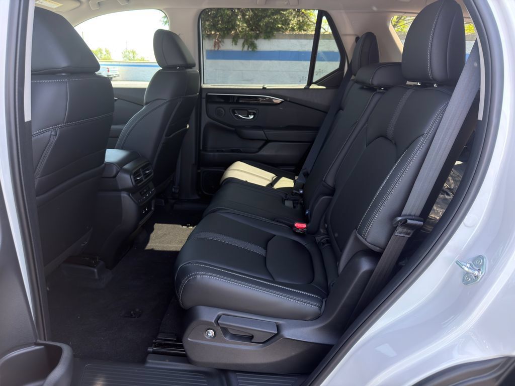 New 2026 Honda Pilot EX-L image 18