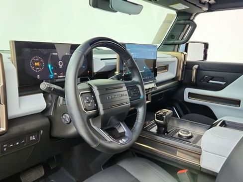 Used 2024 GMC Hummer EV 3X w/ Omega Edition image 18