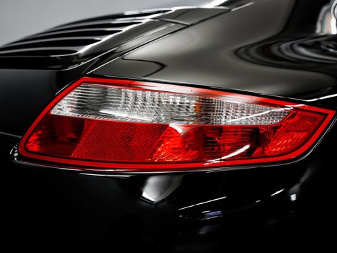 Used 2006 Porsche 911 Carrera S RWD image 30