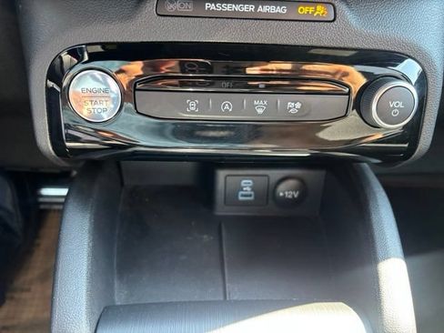 Used 2023 Ford Escape ST-Line w/ Tech Pack #1 AWD/4WD image 24