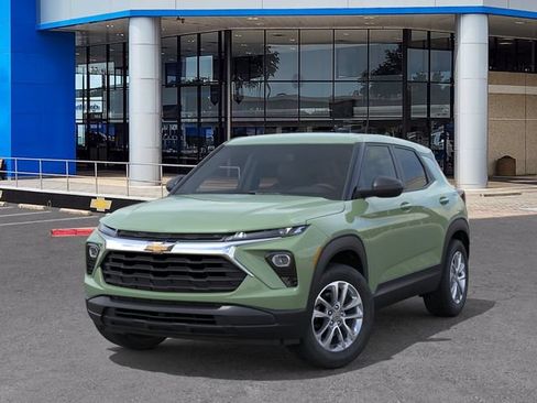 New 2026 Chevrolet TrailBlazer LS w/ LS Convenience Package FWD image 6