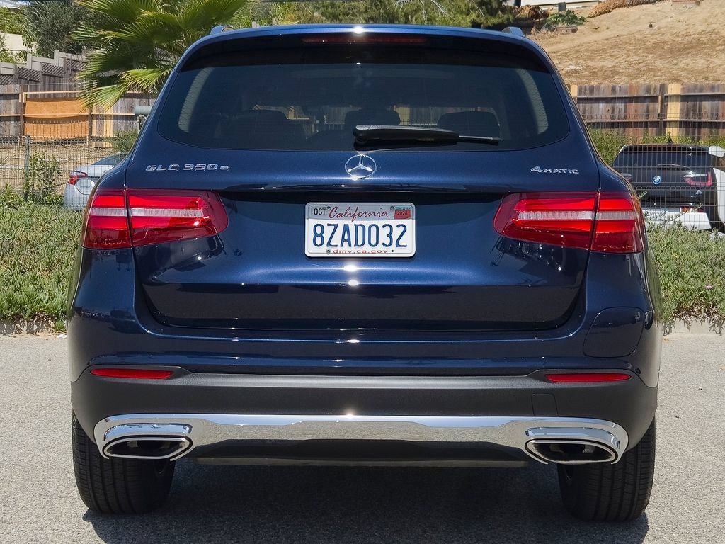 Used 2019 Mercedes-Benz GLC 350e 4MATIC image 18