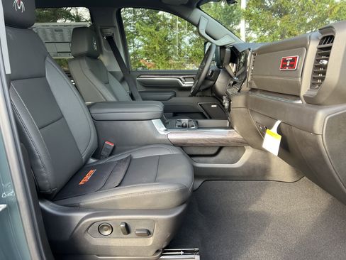 New 2026 Chevrolet Silverado 2500 LTZ w/ Trail Boss Package AWD/4WD image 21