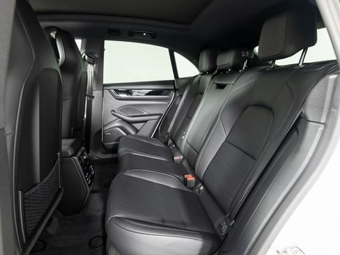 New 2025 Porsche Macan 4 Electric image 28