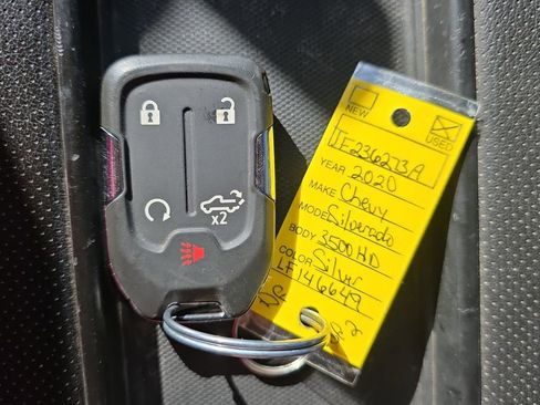 Used 2020 Chevrolet Silverado 3500 High Country w/ Gooseneck/5TH Wheel Package image 13