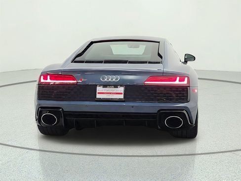 Used 2021 Audi R8 V10 w/ Premium Package RWD image 6
