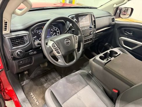 Used 2023 Nissan Titan SV RWD image 24