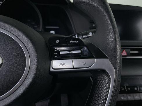 Used 2021 Hyundai Elantra SEL image 26