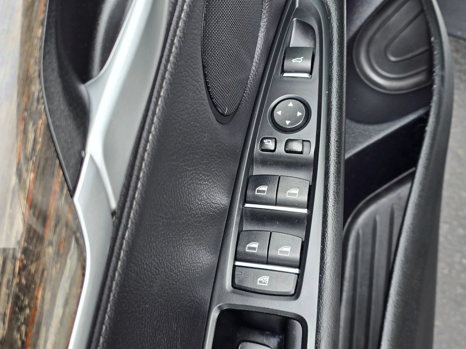 Used 2018 BMW X5 sDrive35i RWD image 18