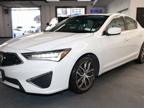 Used 2021 Acura ILX w/ Premium Package image 3