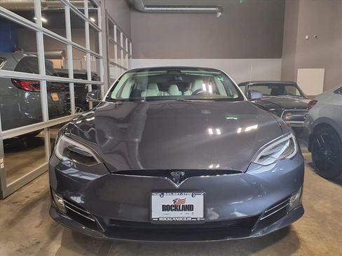 Used 2019 Tesla Model S Long Range image 2
