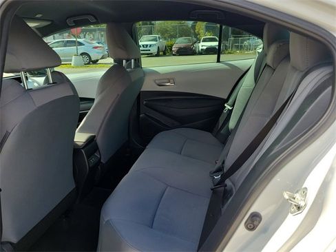 Used 2023 Toyota Corolla SE image 8