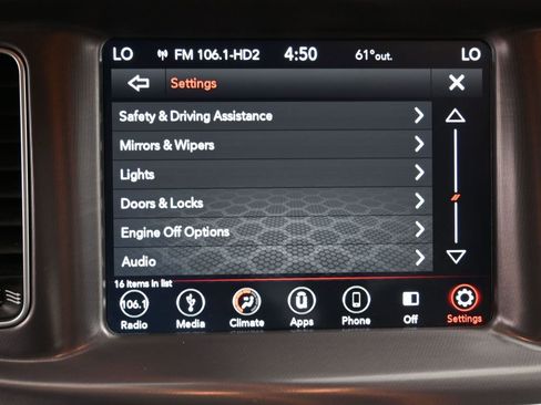 Used 2019 Dodge Charger SXT image 25