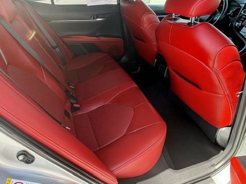 Used 2018 Toyota Camry XSE w/ Driver Assist Package FWD image 17