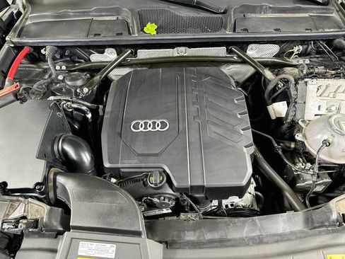Used 2023 Audi Q5 2.0T Premium w/ Convenience Package AWD/4WD image 31