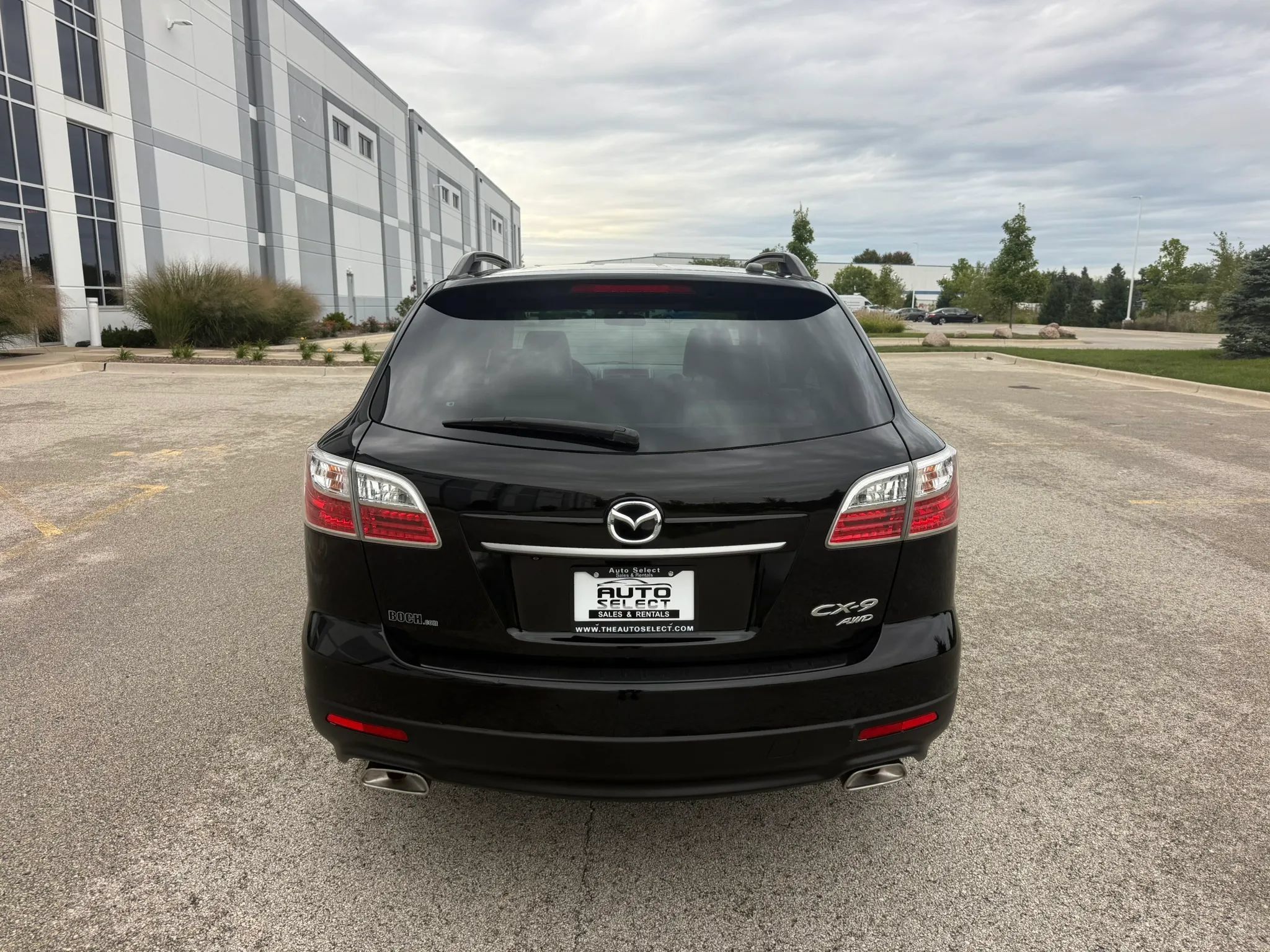 Used 2011 MAZDA CX-9 Touring w/ Moonroof & Bose Audio Pkg AWD/4WD image 4
