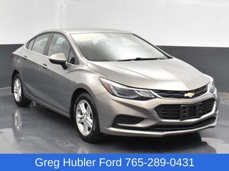 Used 2018 Chevrolet Cruze LT w/ Convenience Package FWD video 1