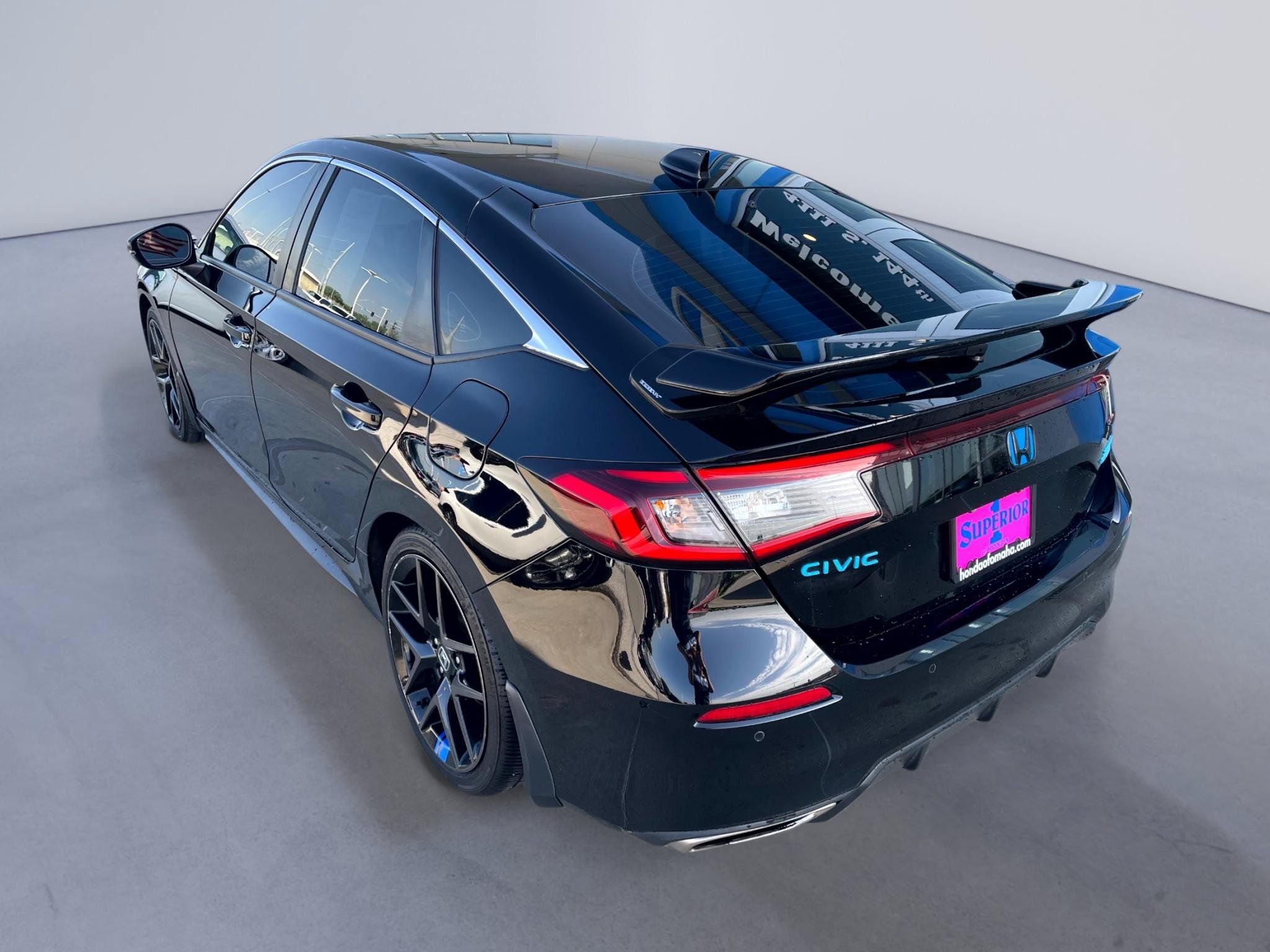 Used 2023 Honda Civic Sport Touring image 2