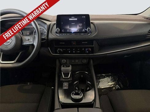 Used 2023 Nissan Rogue S AWD/4WD image 21
