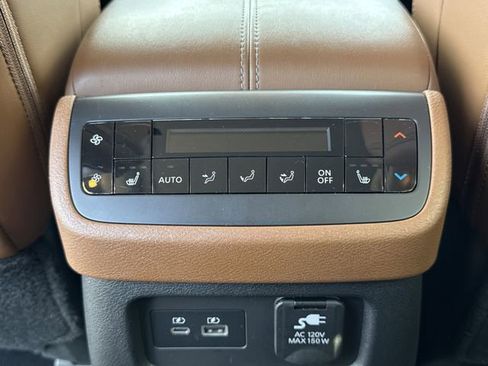 Certified 2023 Nissan Pathfinder Platinum image 14