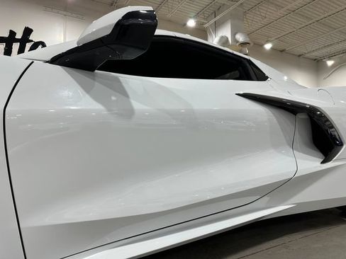 Used 2023 Chevrolet Corvette Stingray Premium Conv w/ 3LT RWD image 7