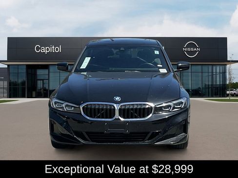Used 2023 BMW 330e image 2