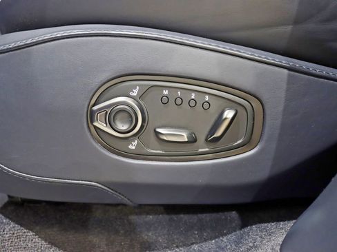 Used 2023 Aston Martin DBX 707 image 40