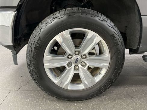 Used 2019 Ford F150 XLT w/ Equipment Group 302A Luxury AWD/4WD image 33