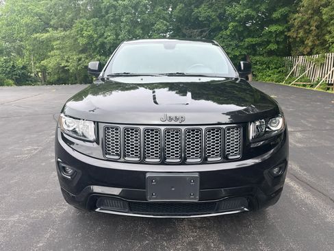 Used 2015 Jeep Grand Cherokee Altitude AWD/4WD image 8