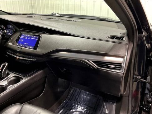 Used 2023 Cadillac XT4 Premium Luxury image 16