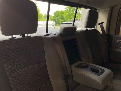 Used 2019 RAM 1500 Big Horn AWD/4WD image 41