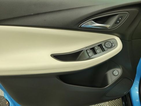 Used 2025 Buick Encore GX Sport Touring w/ Comfort Package image 19