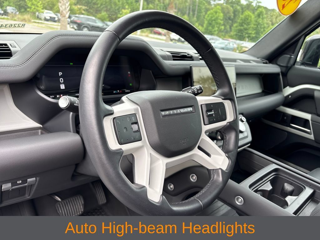 Used 2024 Land Rover Defender 110 SE AWD/4WD image 8