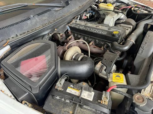 Used 2001 Dodge Ram 3500 Truck 4x4 Quad Cab image 11
