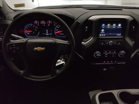 Used 2019 Chevrolet Silverado 1500 Custom w/ Custom Convenience Package RWD image 22