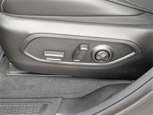 New 2025 Jeep Grand Cherokee Limited w/ Luxury Tech Group II image 15