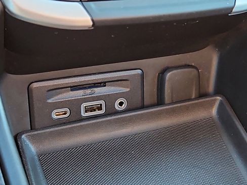 Certified 2023 GMC Terrain SLT w/ Elevation Edition image 24