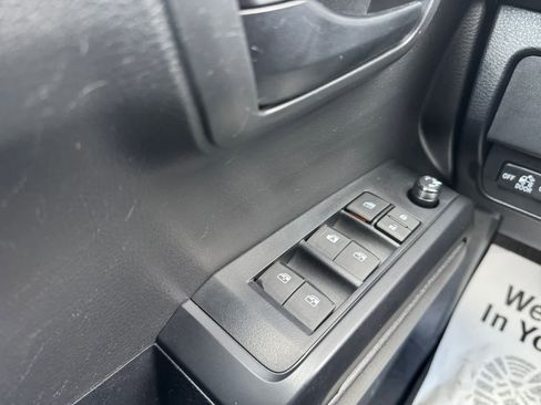 Used 2023 Toyota Tacoma SR image 14