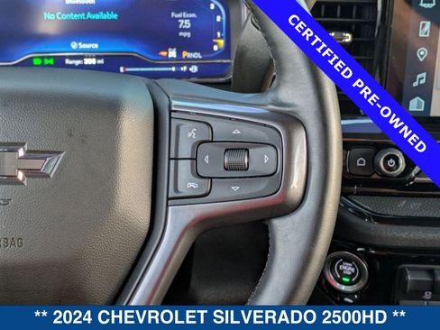 Used 2024 Chevrolet Silverado 2500 ZR2 w/ Technology Package image 25