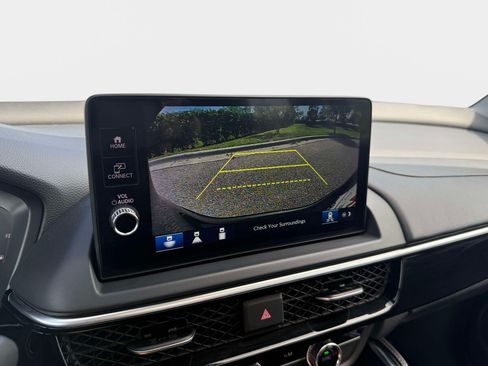 Used 2025 Acura ADX FWD image 22