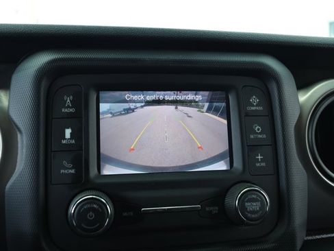 Used 2020 Jeep Wrangler Unlimited Sport S AWD/4WD image 17